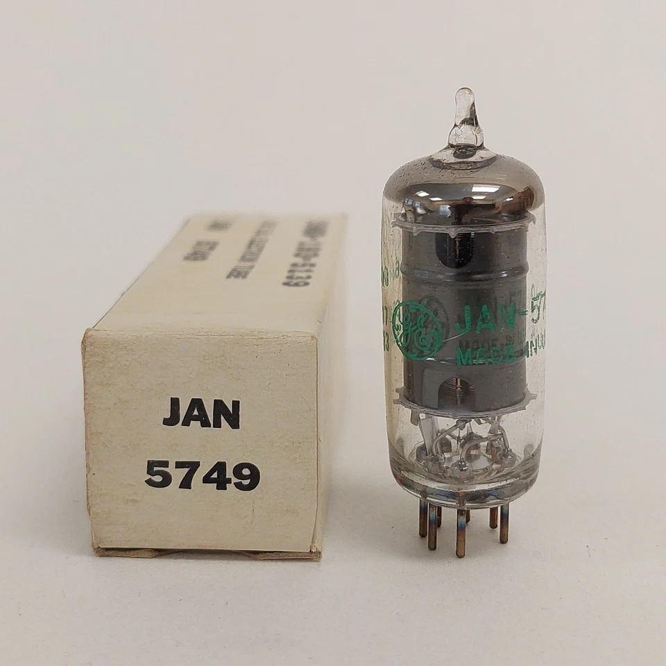 5749 6BA6W EF93 CV4009 JAN GE NOS TUBO VALVOLA IN SCATOLA - Immagine 1 di 1
