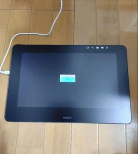 Wacom Cintiq Pro 13 DTH-1320/Ak0 USED - Picture 1 of 6