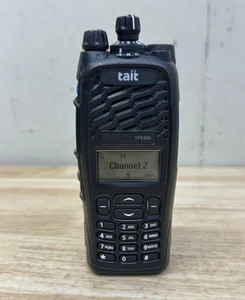 Radio bidireccional Tait TP9300 VHF 136-174 MHz A - Imagen 1 de 6