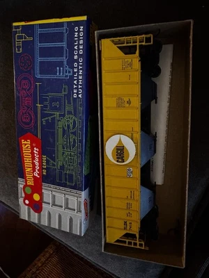 Roundhouse (MDC) 1915 50ft Box Car Cargill HO Gauge - Image 1 of 4
