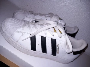 Adidas Superstar Damen Schuhe Grösse 39 1/3 Weiss - Bild 1 von 11