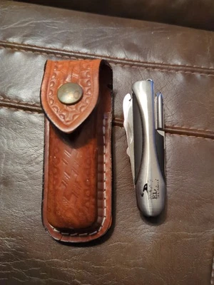 Vintage Multitool Knife & Leather Case 4.5" Inches Long - Image 1 of 4