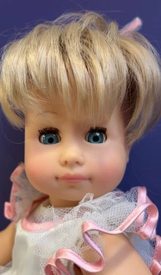 Muñeca Gotz Bailarina Todo Vinilo Articulada Posable 16.5" Alemania Occidental Foto 1 de 4