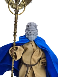 Personaggio personalizzato stampato in 3D Elden Crystal Mage per legioni mitiche o scala 1/12 - Foto 1 di 4