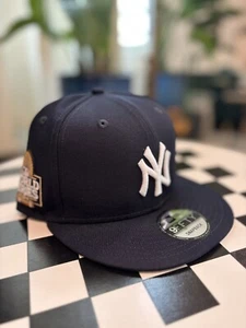Herren New Era Navy New York Yankees 2024 World Series Side Patch 9FIFTY Snapback - Bild 1 von 4