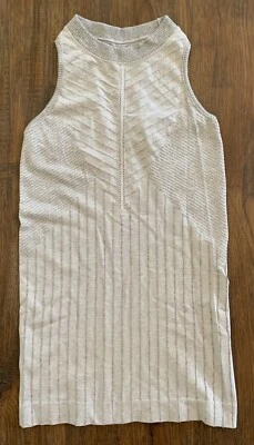 Camiseta sin mangas Athleta Sojourn espalda deportiva ligera gris jaspeado a rayas gimnasio S Foto 1 de 4