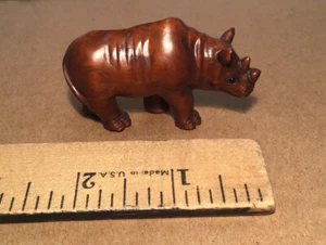 Japanese Boxwood Netsuke - Rhino #1 - Signed - Picture 1 of 6