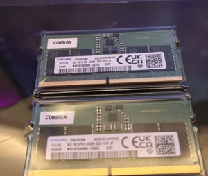 Samsung DDR5 8GB 1RZ16 PC5 4800B-SC0-1010XT - Bild 1 von 2