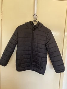 Boys Black Puffer Jacket Size 12 - Picture 1 of 3