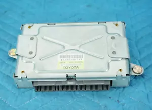 Lexus LS430 Air Suspension Control Module 89293-50111 2001-2006 OEM - Picture 1 of 6
