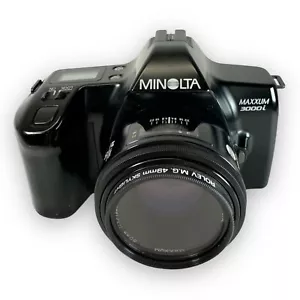 Minolta Maxxum 3000i 35mm SLR Camera With Lens Black - Picture 1 of 9