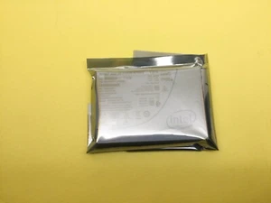 SSD Intel DC P4510 1 To NVMe PCIe 3,1x4 3D TLC 2,5" 15 mm SSD SSDPE2KX010T8 neuf - Photo 1/3