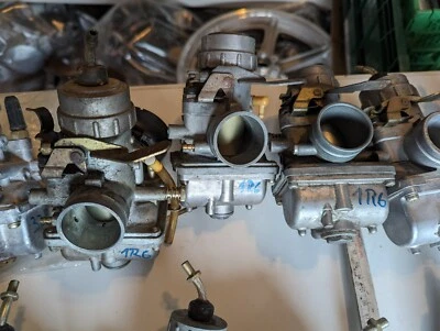 original Ersatzteile Yamaha DT400MX 1R6 1978: 1x Vergaser carburetor carburetter Foto 1 de 4