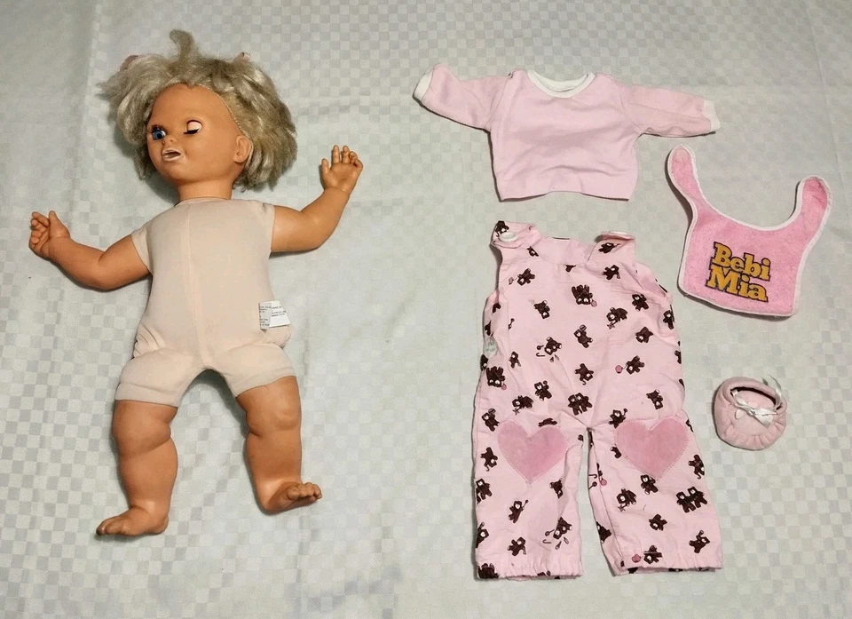 BAMBOLA VINTAGE BEBI MIA GALOOB 1985 NON FUNZIONANTE DOLL GIOCATTOLI - Immagine 1 di 4