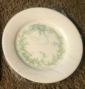 PLATO NUPCIAL NORITAKE KEEP FOREVER - FLORAL - PASTEL DE BODAS - ANIVERSARIO con caja - Imagen 1 de 3