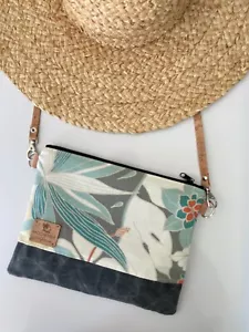 Bandolera, bolso de mano, boho y bolsas de surf hechas a mano Moontide Designs California - Imagen 1 de 6