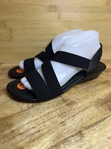 Sandalias Impo elásticas talla 9,5 M Romy negras con cuña - Imagen 1 de 7