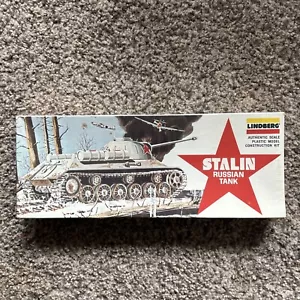 Lindberg 1/64 Kit# 6082 Stalin Russian Tank NIB Factory Sealed - Picture 1 of 3