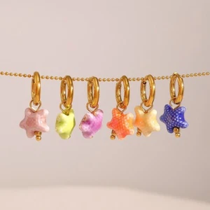 Lindos pendientes de aro colgantes de estrellas de mar color caramelo para mujer Huggie de acero inoxidable - Imagen 1 de 33