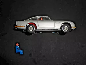 Die Cast Auto - Corgi - Vintage - JAMES BOND 007 - ASTON MARTIN MIT FIGUR - SELTEN - Bild 1 von 7