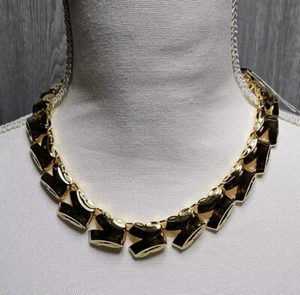 Collana Monet finto oro stile girocollo vintage retrò - Foto 1 di 5