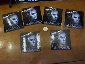 Adesivo umanoide Tokio Hotel promozionale originale (lotto di 6)-4x4"" + adesivo bandiera gratuito - Foto 1 di 3