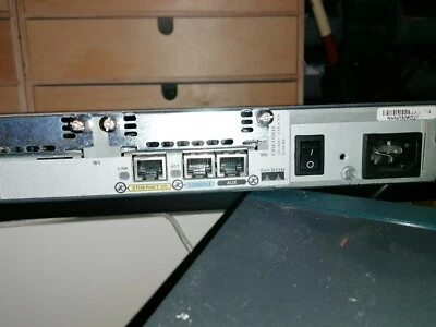 Cisco 2610 100 Mbps 1-Port 10/100 Router (CISCO2610) - Image 1 of 4
