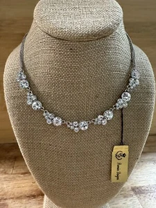 Premier Designs Bliss Necklace Silver tone Rhinestone Necklace 16-20” - Picture 1 of 5
