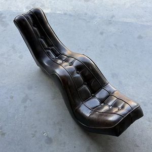 Vintage 1970s Drag Specialties Brown Leather King & Queen Seat - Bild 1 von 8