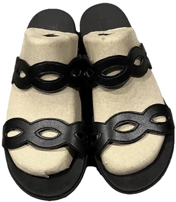 Fitflop Kirsten Interlace Slide - Black Size 5 - Worn Once - Image 1 of 4