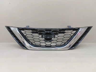 Nissan Sentra 2016-2018 radiador delantero parrilla OEM Foto 1 de 4