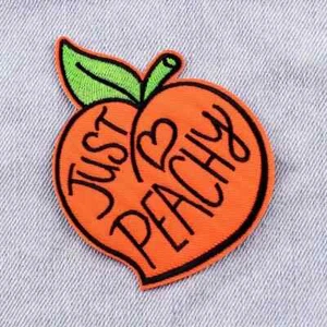 Just Peachy Iron-On Patch Embroidered Fruit Applique for DIY Projects for Denim - Bild 1 von 4