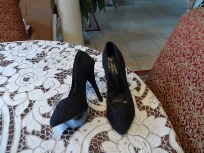 Sapatos de salto Dolce & Gabbana preto renda/camurça tamanho 38,5B - Imagem 1 de 4