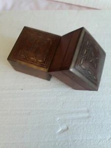 Small wooden boxes inlaid with brass - Picture 1 of 5