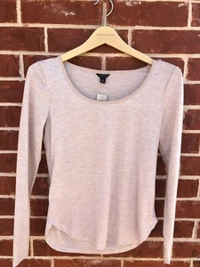 Ann Taylor - Petite SP Tostado Cuello Redondo Manga Larga Top Piped $39.50 Nuevo con Etiquetas (B22) - Imagen 1 de 3