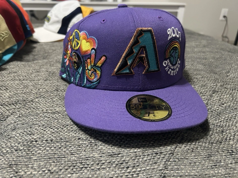 New Era 59Fifty MLB Arizona Diamondbacks 2001 Parche Groovy Gorra Ajustada Sombrero 7 3/4 Foto 1 de 4