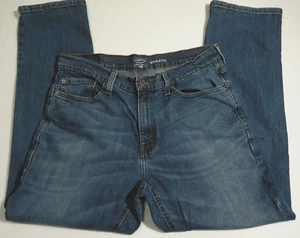 Levi Strauss Blue Jeans size 33 x 28 Signature Gold Athletic Med. Wash - Picture 1 of 7