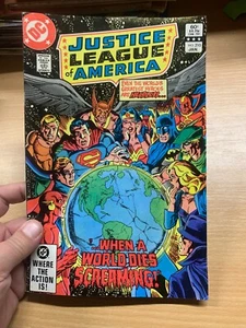 DC COMICS LIGA DE LA JUSTICIA DE AMÉRICA #210 ENERO 1983 (VFN COMIC (LL) - Imagen 1 de 9