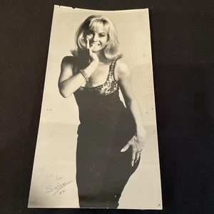Preciosa fotografía genuina firmada por Susie / SUZY KENDALL por PETER RAND ~ Vogue Studio - Imagen 1 de 10