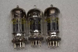 12AU7 ECC82 Raytheon Audio Receiver Gitarrenvorverstärker Vakuumröhren getestet Trio - Bild 1 von 6