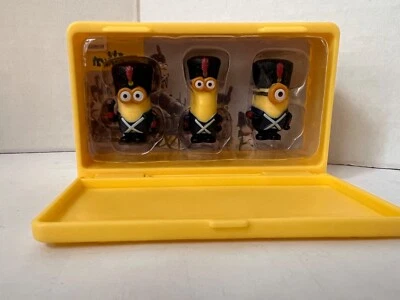 Contenedor amarillo British Minions Universal Studios Thinkway Toys Foto 1 de 4