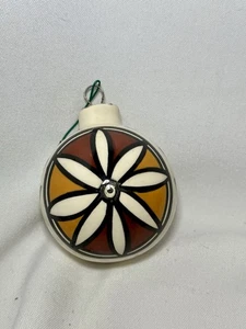 Adorno de cerámica vintage Acoma Pueblo nativo de Nuevo México firmado J.C. - Imagen 1 de 5