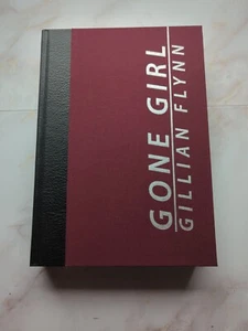 Gone Girl by Gillian Flynn SIGNED Slipcase Numbered #304 Limited Cemetery Dance - Imagen 1 de 8