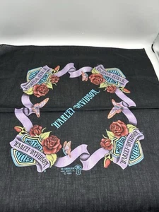 Vintage 1989 Harley Davidson 3D Emblem Bandana Schmetterlinge und Rosen 21x21 - Bild 1 von 2
