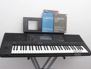Yamaha PSR sx900 - Tastiera Workstation 61 Tasti + Spartito + 1 anno di garanzia. - Foto 1 di 7