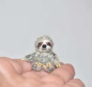 Handmade Sloth Miniature Crochet Sloth 1"Miniature Dollhouse Sloth Doll Toy Gift - Picture 1 of 4
