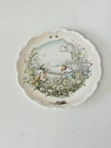 Royal Doulton The Wind In The Willows Piatto da collezione stagione nautica - Foto 1 di 4