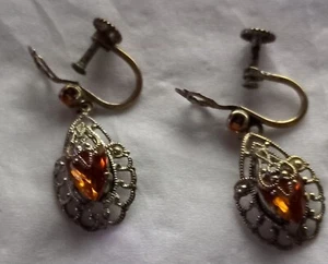 Vintage Gold Tone Ornate Filigree Drop Screw Back Earrings - Picture 1 of 1