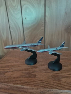 Raro Schabak 1/500 US Air B-737 y B767 con soporte sin caja original Foto 1 de 4