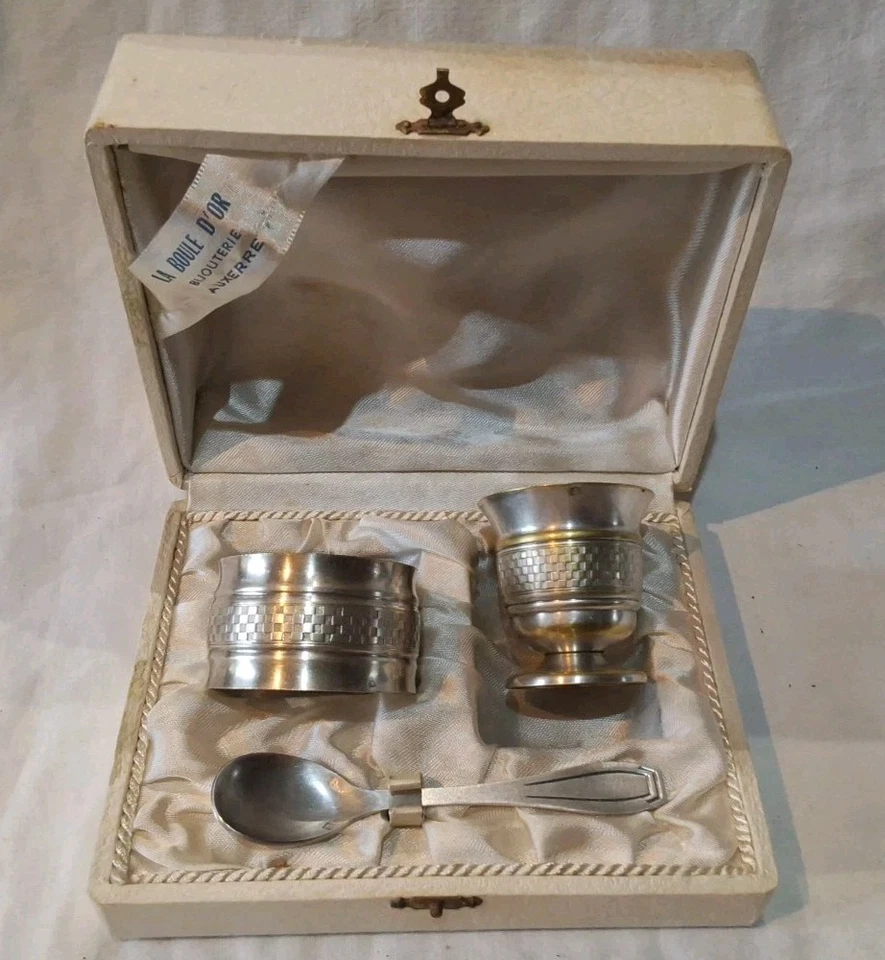 Ancien Coffret Métal Argenté 800 Poinçon Crabe DM Rond de Serviette Coquetier 70 - Photo 1/4